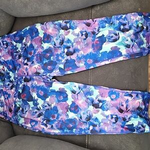 Danskin Now size small active leggings